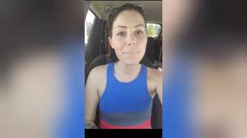 video of Quick Pussy Flash in the Car