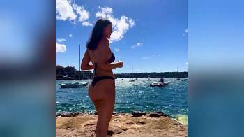video of nice ass on coast