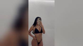 video of tight body bikini hottie