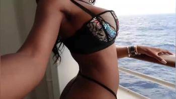 video of She takes selfie while on cruise