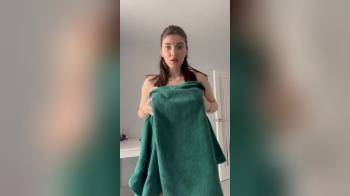 video of those are amazing girl