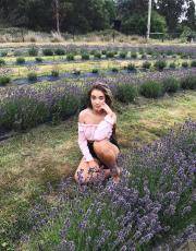 Babe Picture 3000184