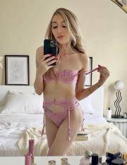 Babe Picture 4881550