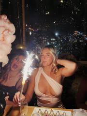 Babe Picture 4890154