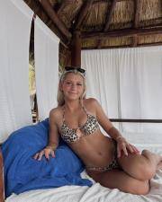 Babe Picture 4891523