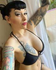 Babe Picture 4898526