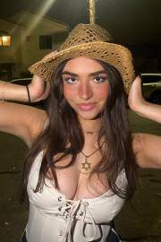 Babe Picture 4901360