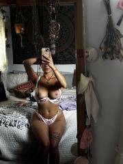 Babe Picture 4902338