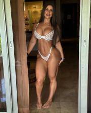 Babe Picture 4902775