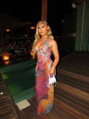 Babe Picture 4903175