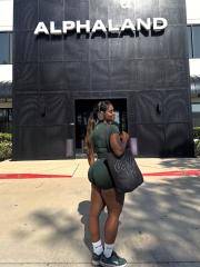 Babe Picture 4904753