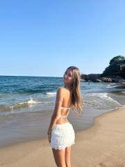 Babe Picture 4909882