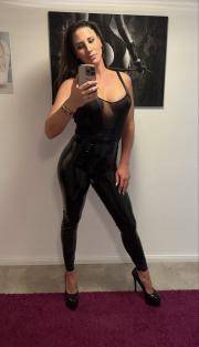 Babe Picture 4912946