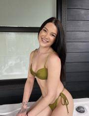 Babe Picture 4919467