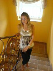 Babe Picture 864485