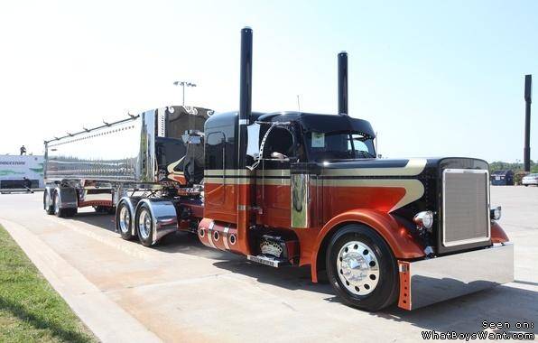 BIG Trucks Peterbilt