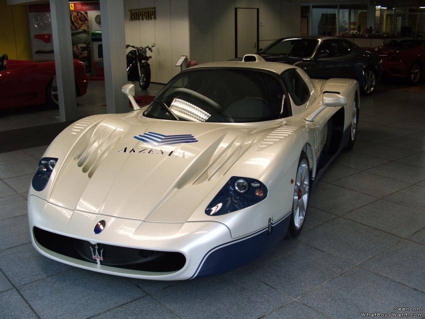 Maserati MC12