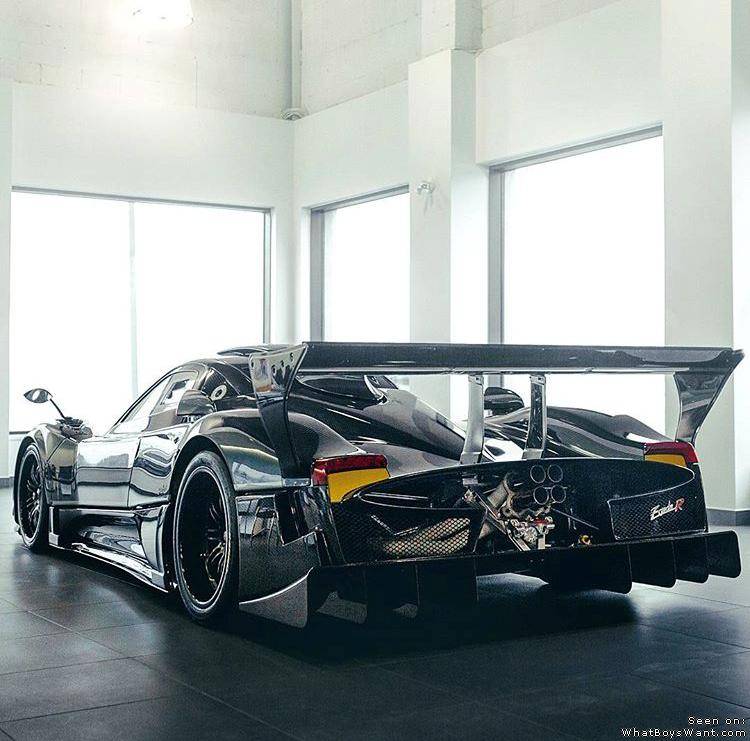 Pagani Zonda