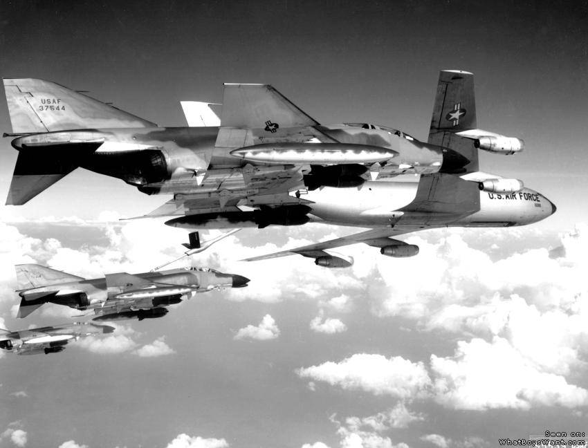 Airplanes F-4 Phantom II 