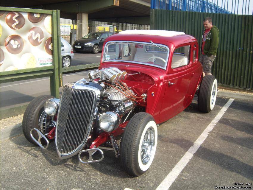 Custom Car & Show Hot Rod