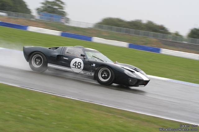 Ford GT-40