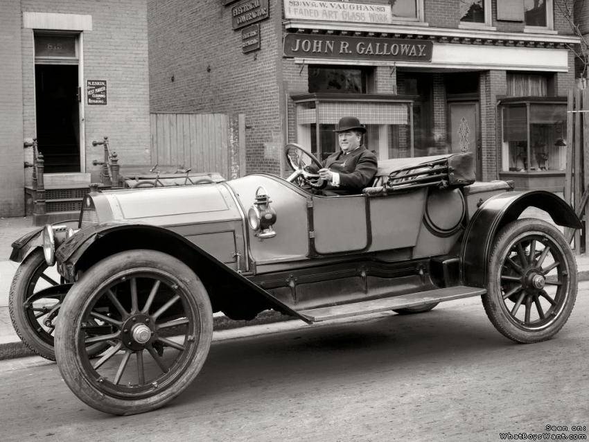 Antique Vehicles 1911 Cole Mod 30