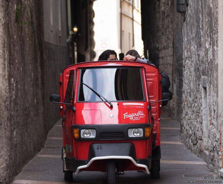 Piaggio Ape