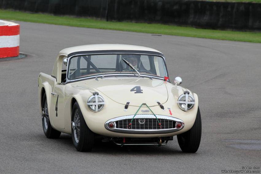 Daimler SP250