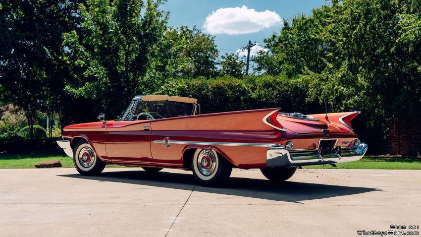 Chrysler 300F