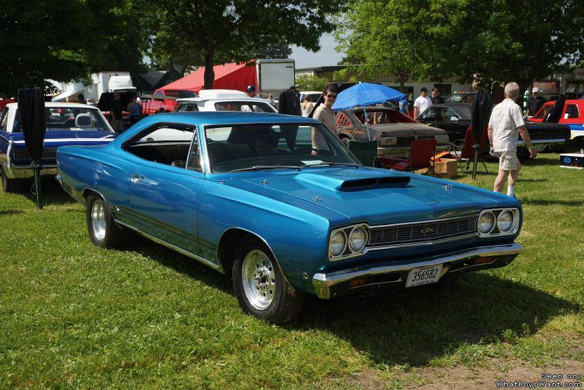 Plymouth GTX