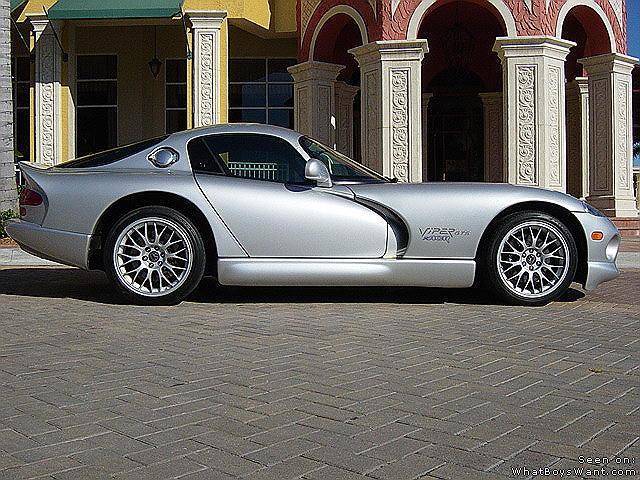 Dodge Viper