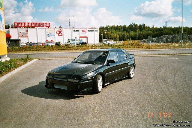 Mazda 323