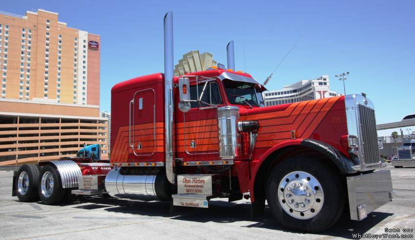 BIG Trucks Peterbilt