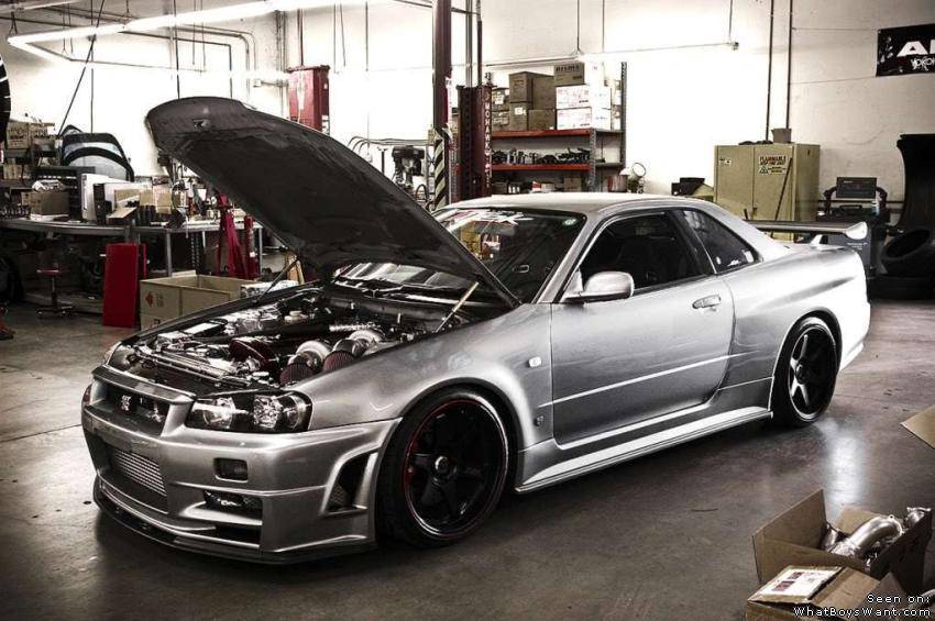 Nissan Skyline