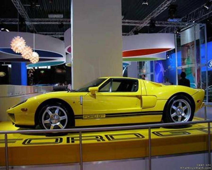 Ford GT