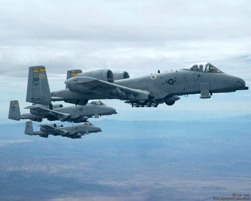 Airplanes A-10 Thunderbolt
