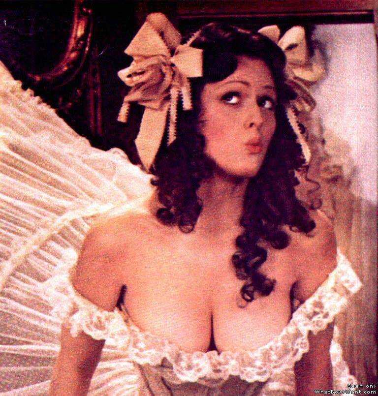 Bernadette Peters Fakes