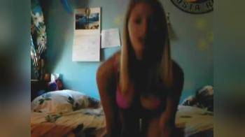 video of College blonde mastrubates on bed