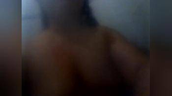 video of Big girl taking shower