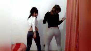 video of sexy ass dancing of two girls