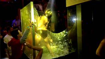 video of Wet body contest @ Sweet Club in Cancun winner