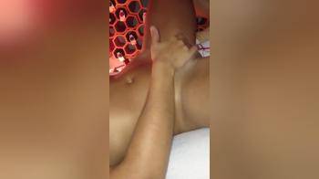 video of Bating for her man