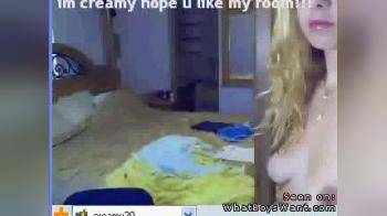 video of Creamy hot chick on webcam