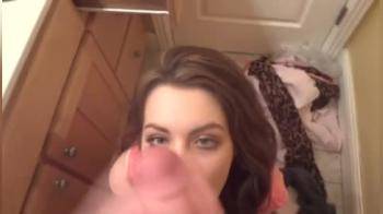 video of Brunnete Girlfriend Facial