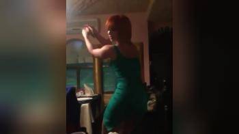 video of Cute redhead dansing on salsa