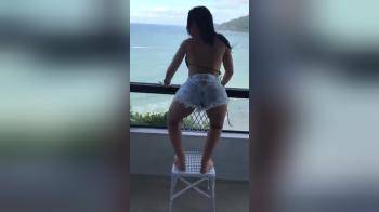 video of Latina Balcony Dance