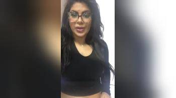 video of latina girl flash bates her pussy