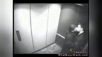 video of Blowjob in elevator