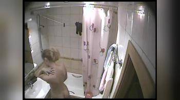 video of spying nice girl in the shower