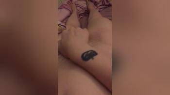 video of masturbating her hairy muffin 